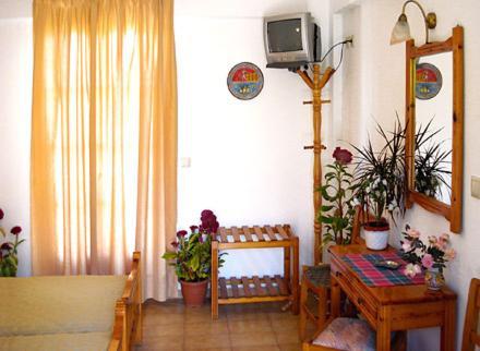 Electra Pansion Hotel Maleme  Exterior photo